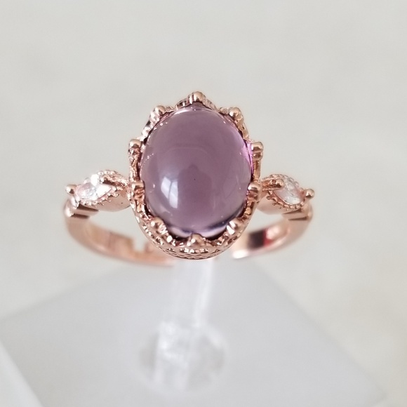 Rose Gold & Amethyst Cabochon Ring